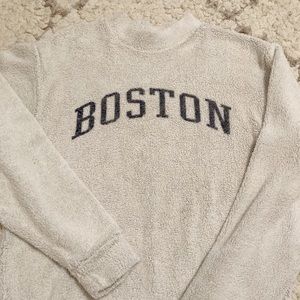 Boston Cozy Crew Neck Sweater - Small